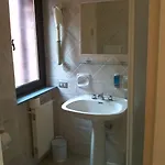 Abbaruja 3*
