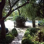 Abbaruja 3*